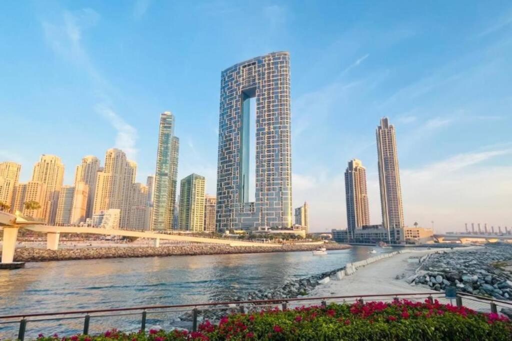1br At The Address Jbr - Residential *